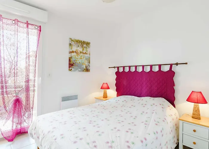 T3 A 300m De La Plage, Balcons, Parking, Proche Commerces, Narbonne-plage - Fr-1-409-169