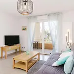 Apartmán T3 A 300m De La Plage, Balcons, Parking, Proche Commerces, Narbonne-plage - Fr-1-409-169 *