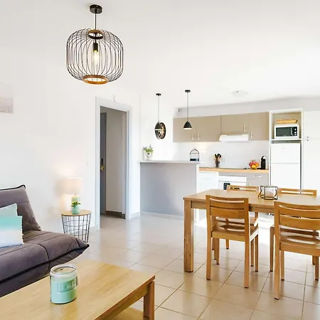 T3 à 300m De La Plage, Balcons, Parking, Proche Commerces, Narbonne-plage - Fr-1-409-169