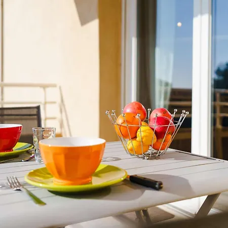 דירה T3 A 300m De La Plage, Balcons, Parking, Proche Commerces, Narbonne-plage - Fr-1-409-169 נרבון