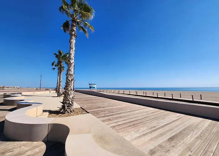 T3 A 300m De La Plage, Balcons, Parking, Proche Commerces, Narbonne-plage - Fr-1-409-169 *